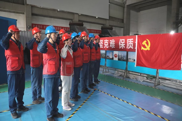 开展安全监督岗主题党日活动1