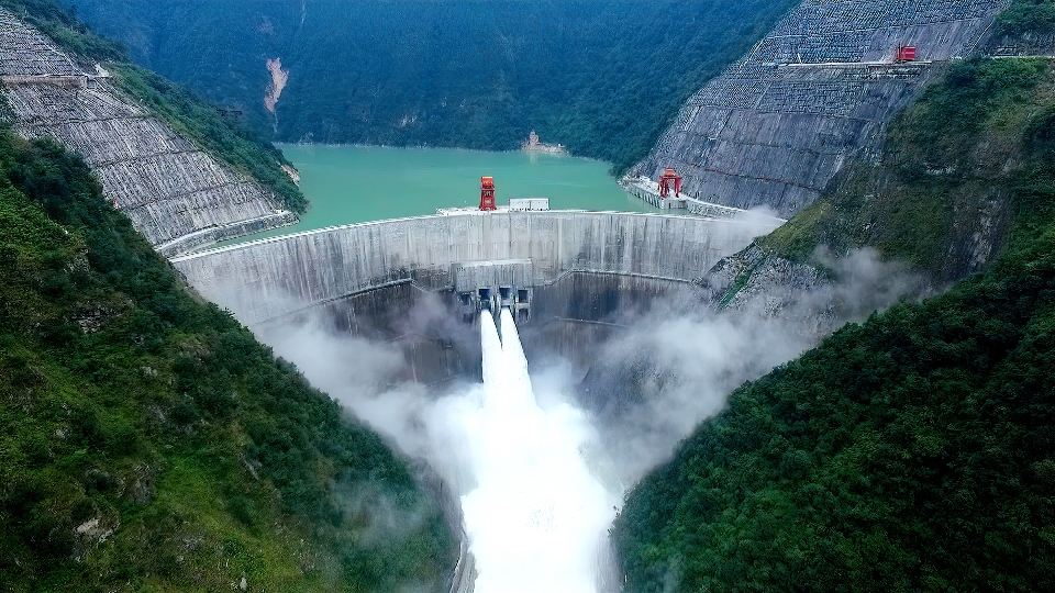 国产成人精品一区二区三区