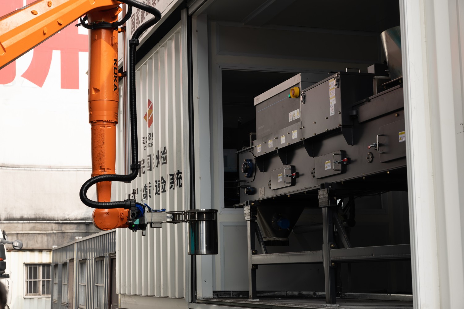 国产成人精品一区二区三区