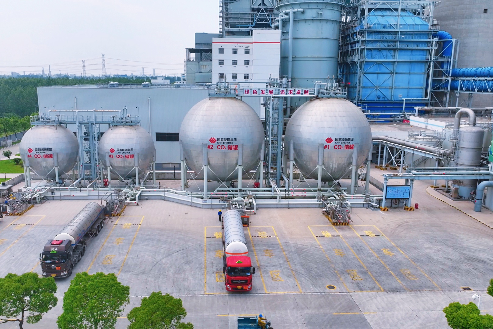 国产成人精品一区二区三区