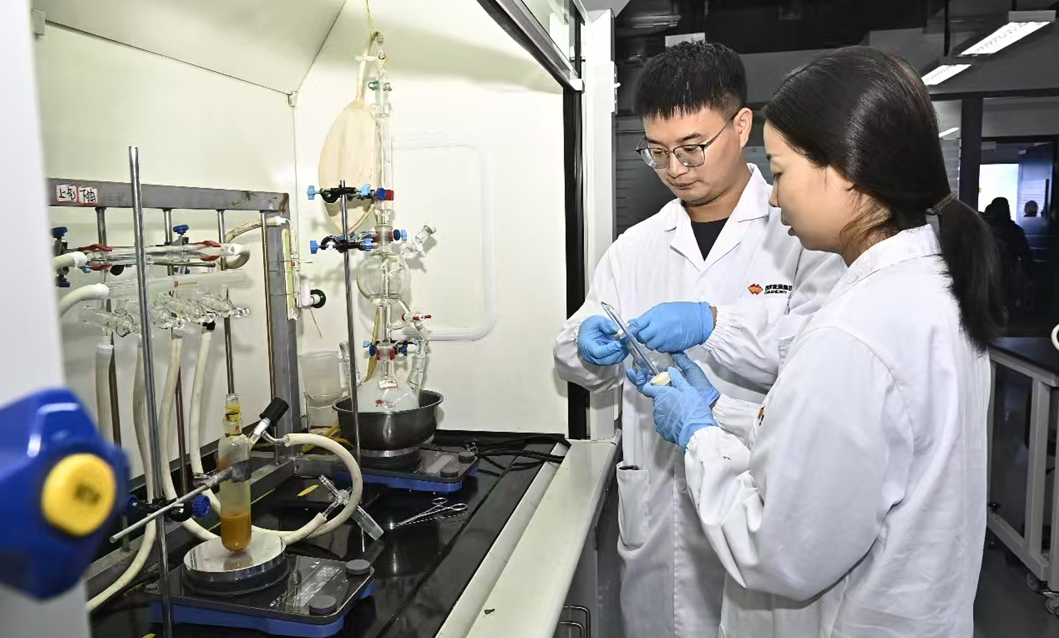 国产成人精品一区二区三区